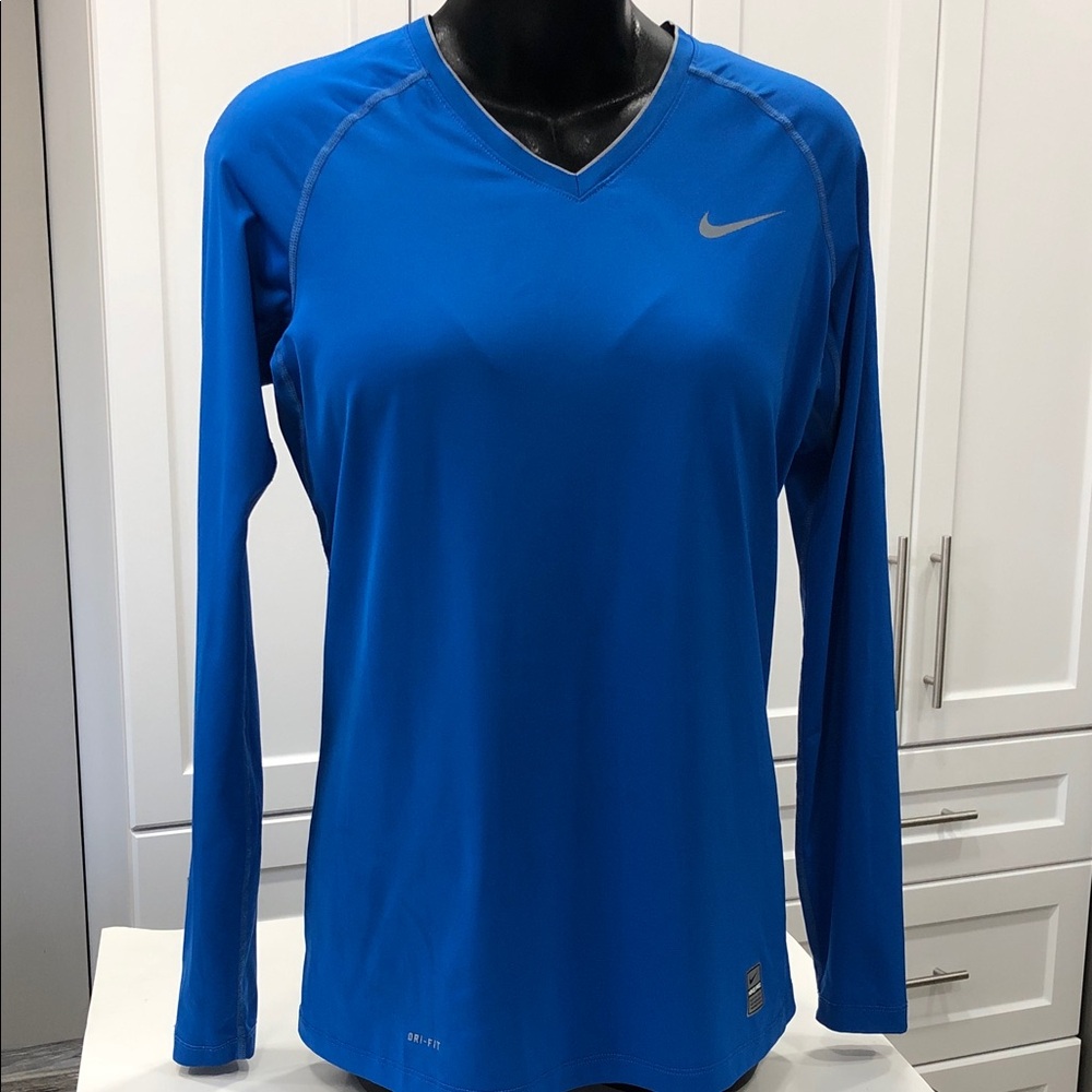 Nike Pro Dri-FIT Long Sleeve Training Shirt – Women’s M (8–10) – Blue